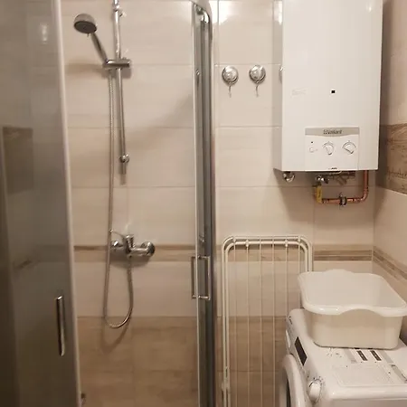 Kasprzaka 11a * Łódź